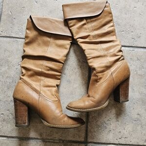 Vintage Tan Slouch Boots